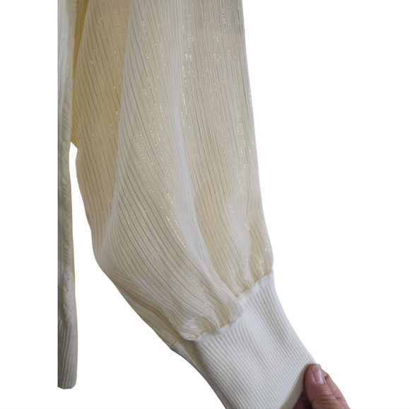 Talbots Lightweight Cream Cable Knit Sweater Sheer Metallic Striped Sleeves XL - Picture 4 of 8